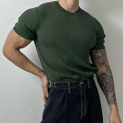 Knitted Fitted Solid Color Shirt - Image 3