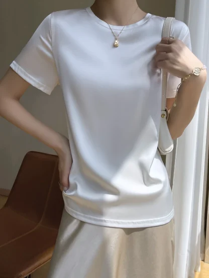 Casual O-neck Solid Color Shirts - Image 2