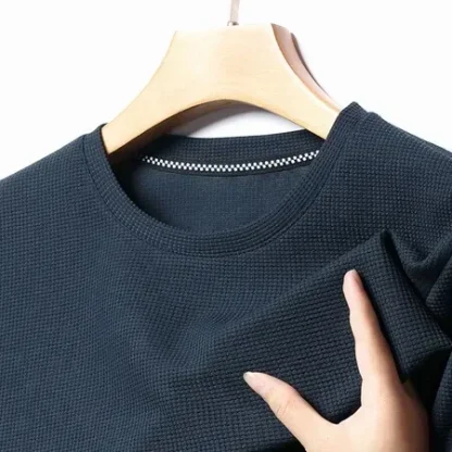 Knitted Round Neck Solid Color Shirts - Image 3